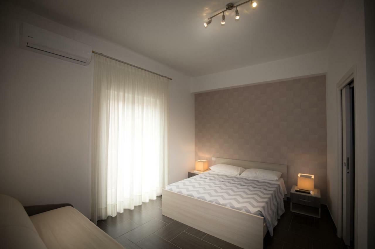 B&B Marco Polo 16 Trinitapoli Exterior foto